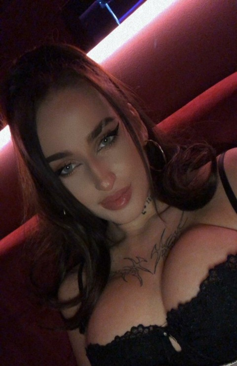 alessystepssis onlyfans leaked picture 1