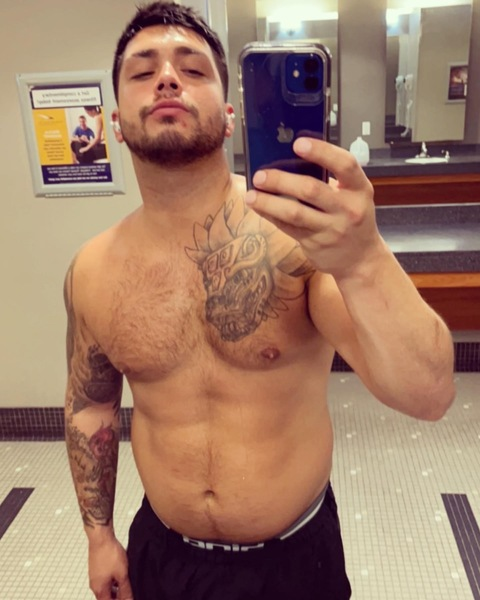 andycruz09 onlyfans leaked picture 2