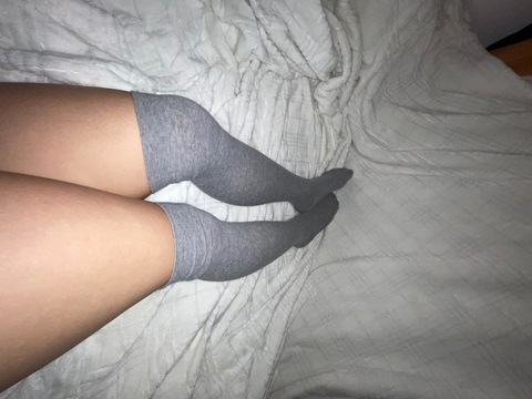 avelyntoesies onlyfans leaked picture 1