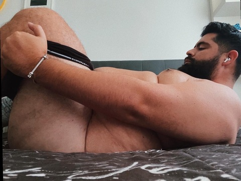 bellybarbas onlyfans leaked picture 1