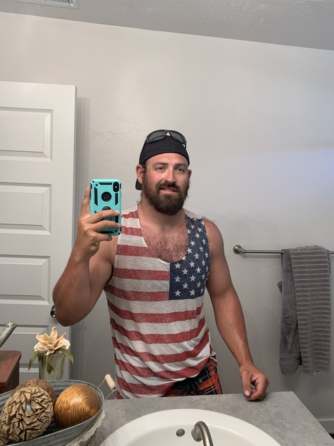 bigbrownbear711 onlyfans leaked picture 2