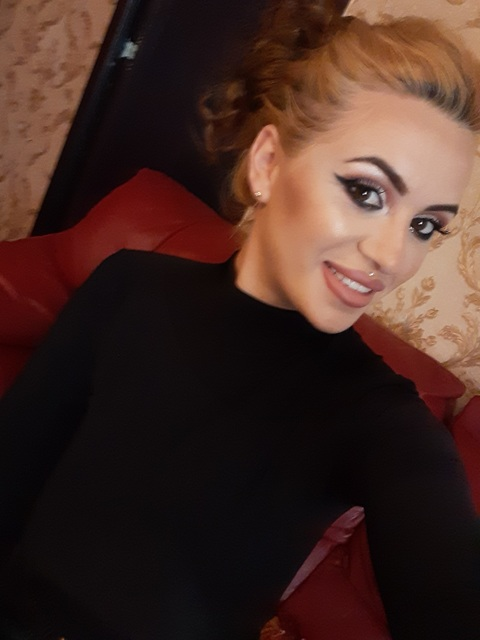 blonddaiana onlyfans leaked picture 1