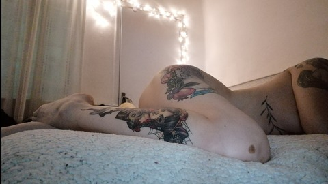 bluevelvetvalerie onlyfans leaked picture 1