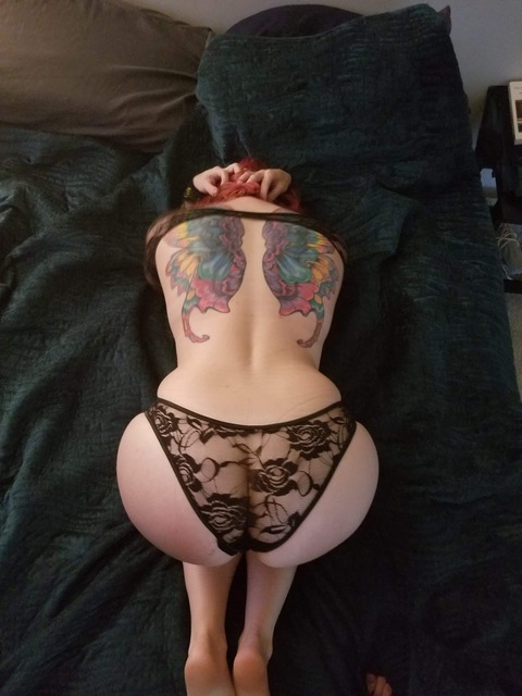 bootyleshoe onlyfans leaked picture 1