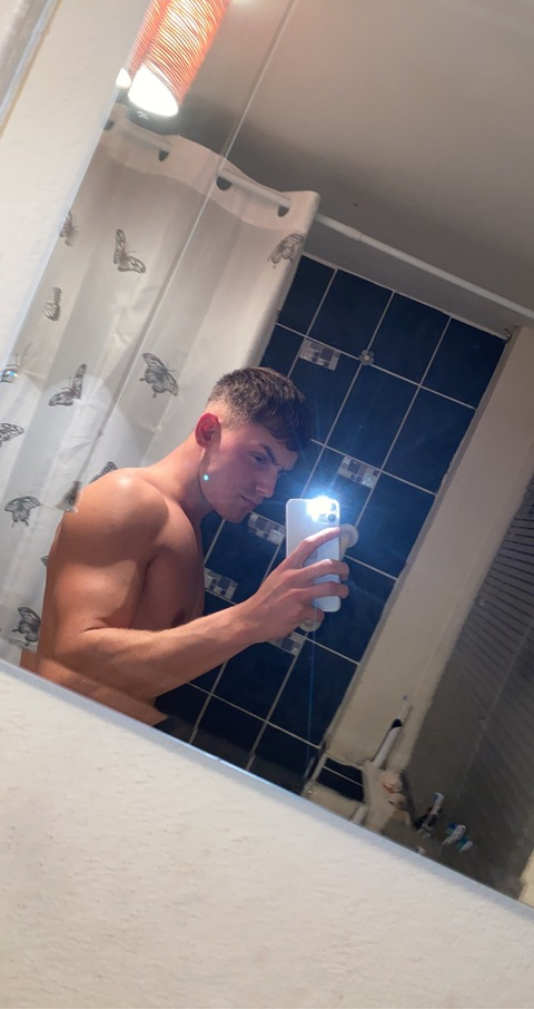 camdade141 onlyfans leaked picture 1