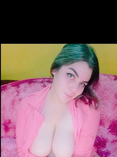 camycromi onlyfans leaked picture 1
