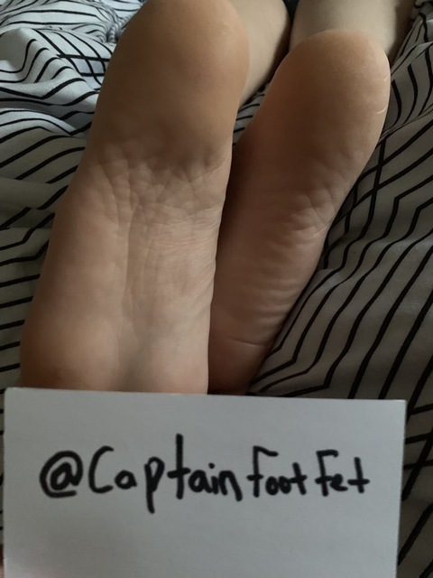 captainfootfet onlyfans leaked picture 1