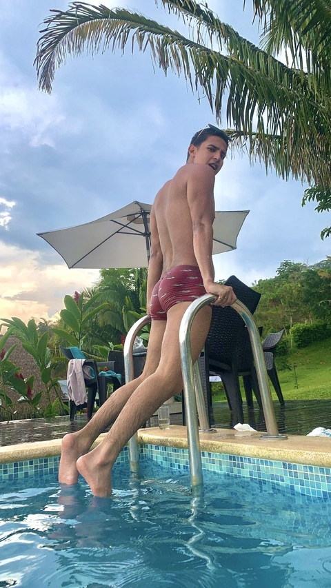 caribeanboy96 onlyfans leaked picture 1