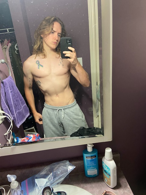 caylumbabe onlyfans leaked picture 1