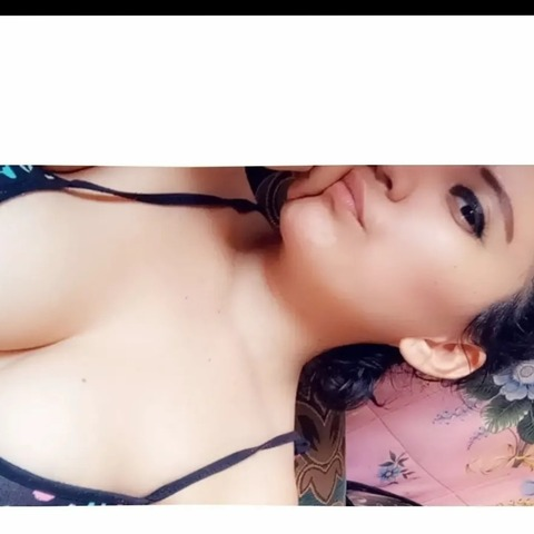chelithacruzr onlyfans leaked picture 1