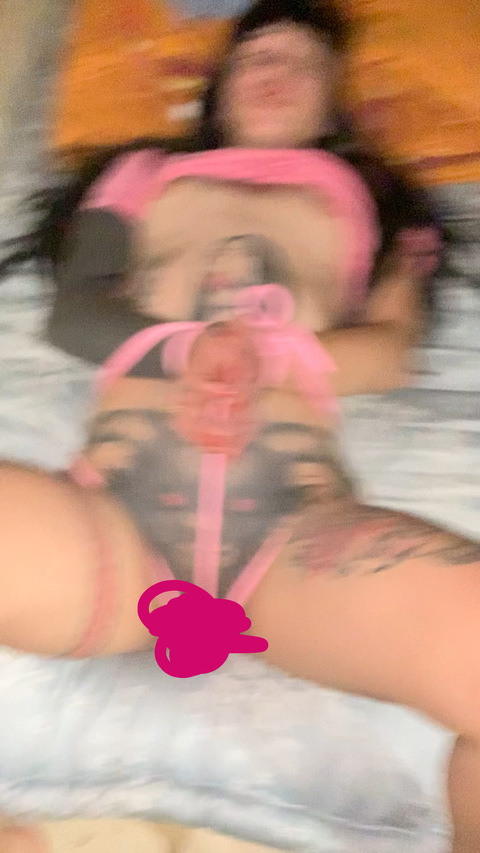 chicamalax onlyfans leaked picture 1