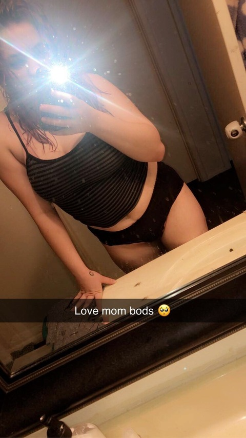 chlobear4659 onlyfans leaked picture 1