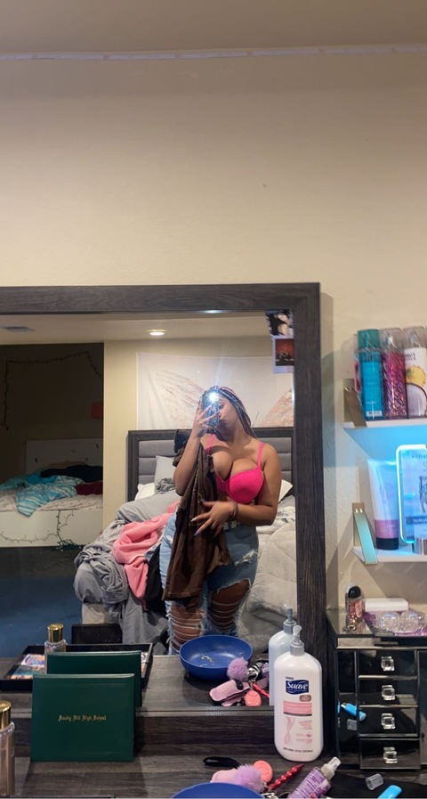cici_babyyy onlyfans leaked picture 2