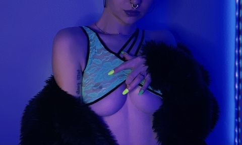 clarahxlly onlyfans leaked picture 1