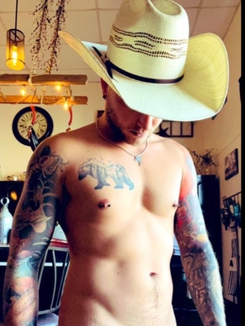 countryfun22 onlyfans leaked picture 1
