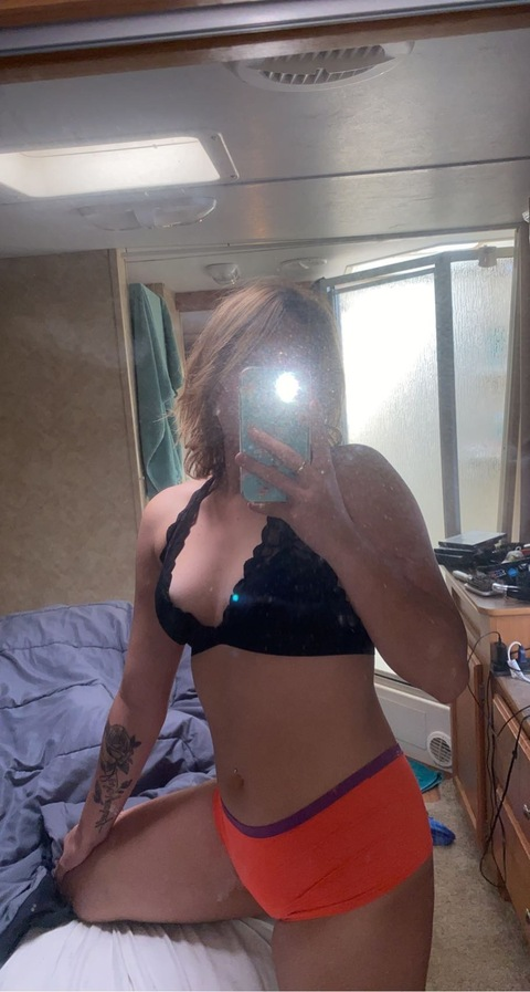 countrygirl879 onlyfans leaked picture 1