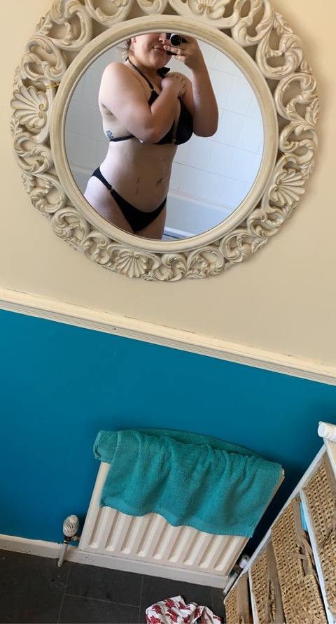 creepy_girl2002 onlyfans leaked picture 1