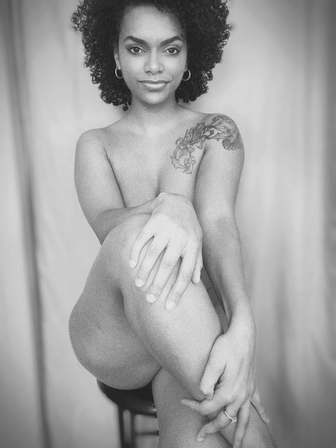 curlycaseyrae onlyfans leaked picture 1