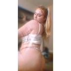 cuzsh3thicc onlyfans leaked picture 1
