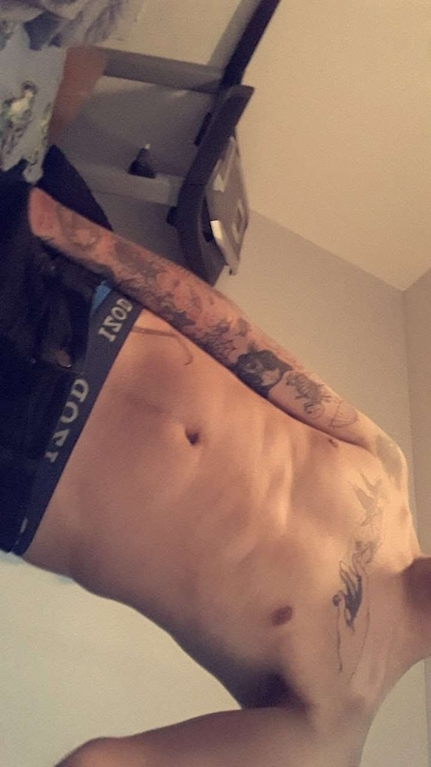 daviddanieltaylor onlyfans leaked picture 1