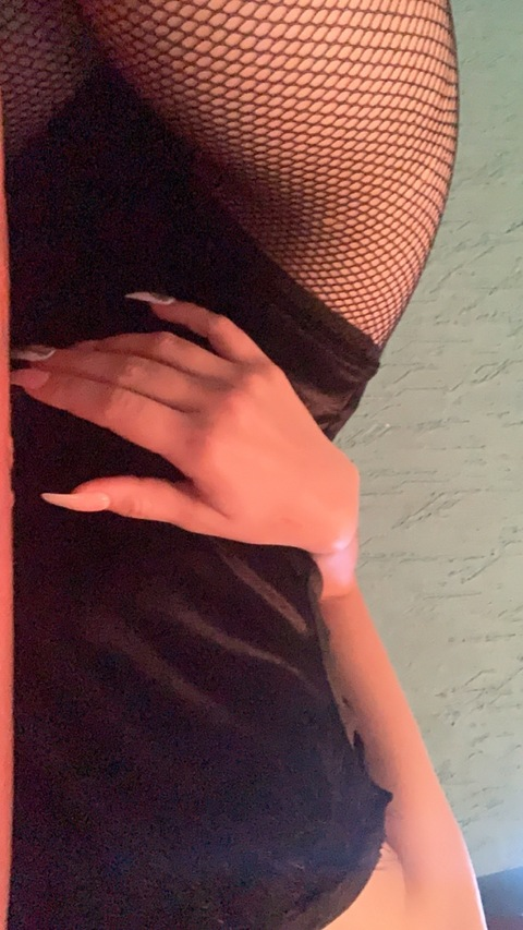 diana_karlette onlyfans leaked picture 1