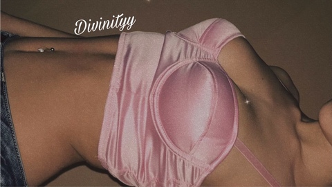 divinityy onlyfans leaked picture 2