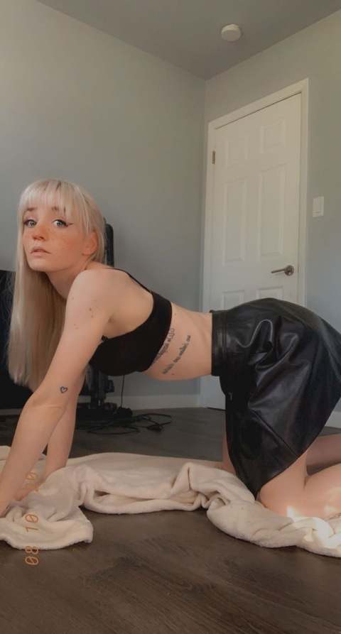 elizabeth-chan onlyfans leaked picture 1