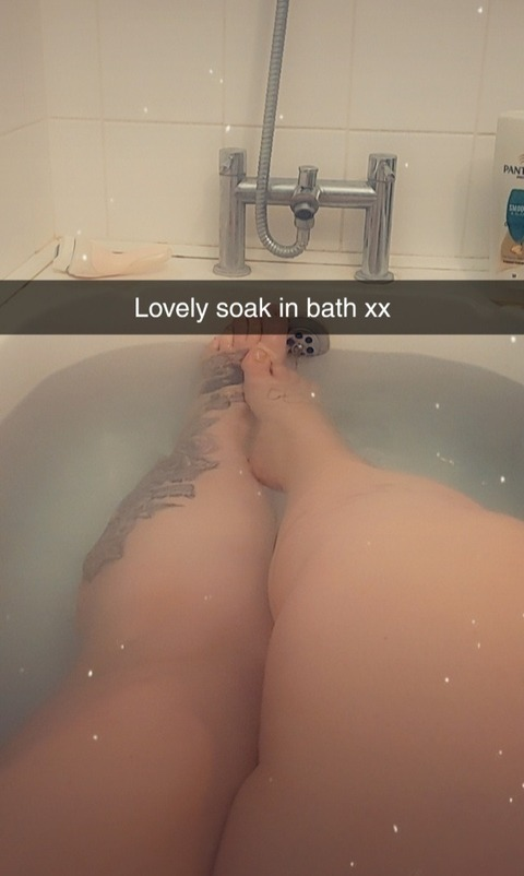 englishbbwm1lf33 onlyfans leaked picture 1