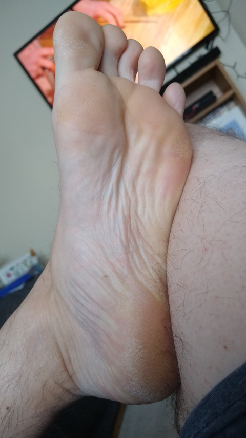 feetmehalfway onlyfans leaked picture 1