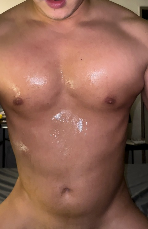 gongdrdr onlyfans leaked picture 1