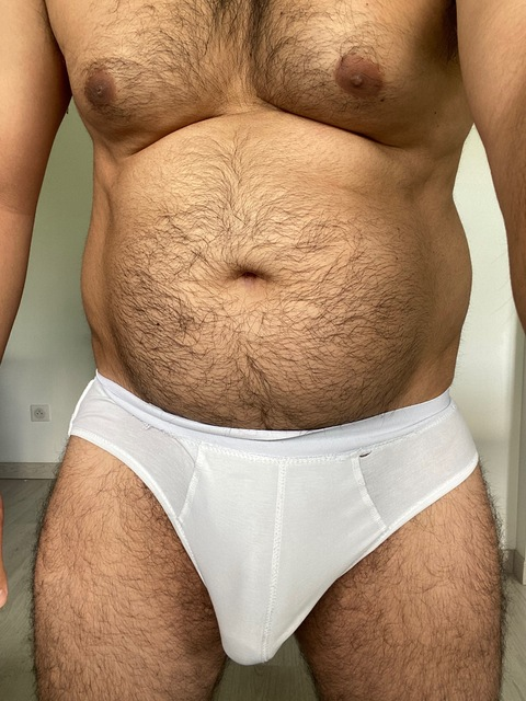 hairythick onlyfans leaked picture 1