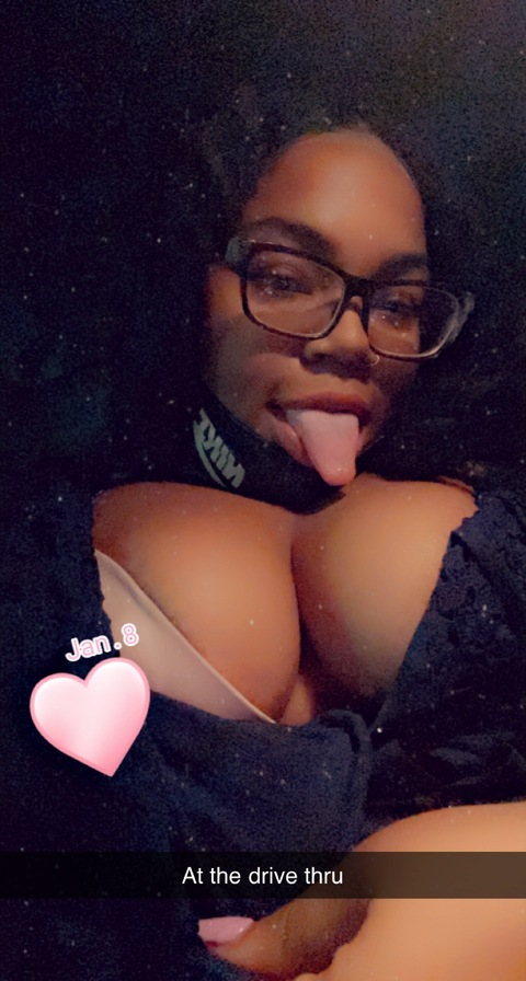 honeymadeju onlyfans leaked picture 1
