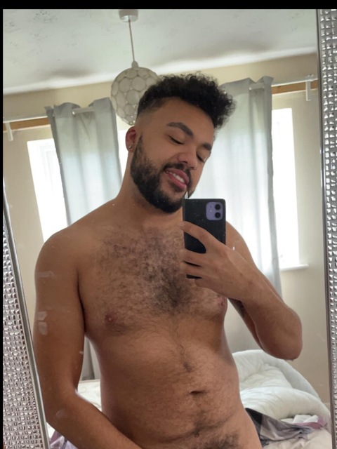 hotchocolateboi onlyfans leaked picture 1