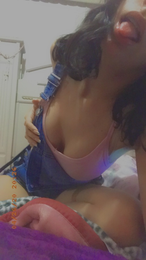 iampetite1 onlyfans leaked picture 1