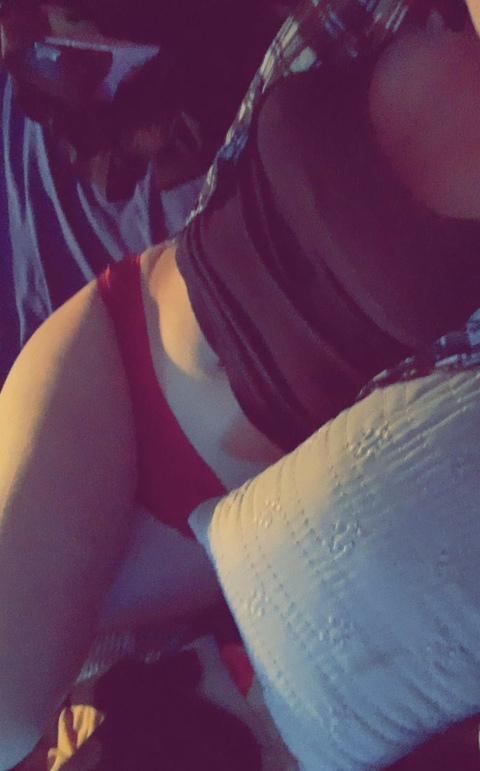 iamtoris onlyfans leaked picture 2