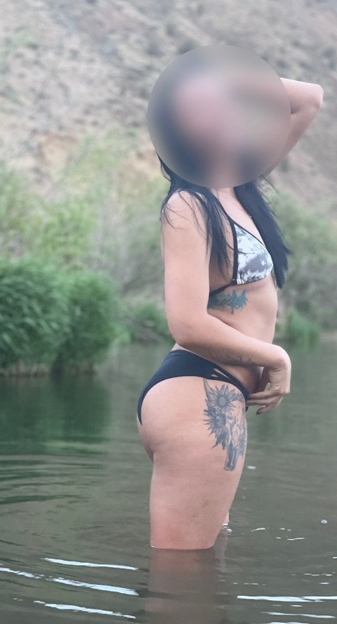 jeepgyrl onlyfans leaked picture 1