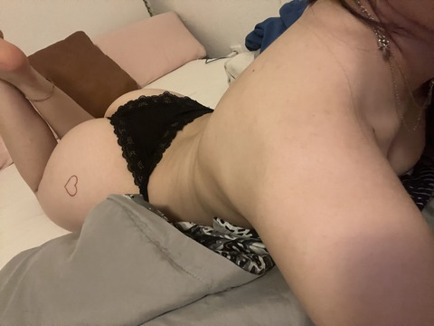 joannaneal onlyfans leaked picture 1