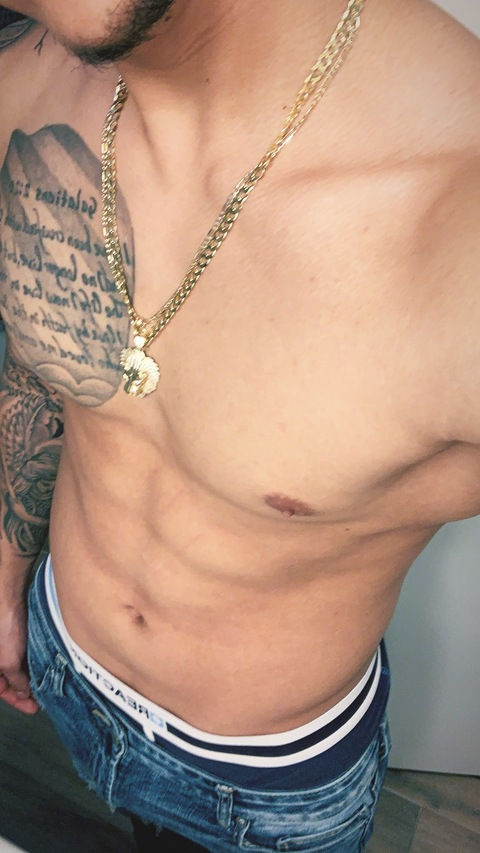 johnny2iccyy onlyfans leaked picture 2