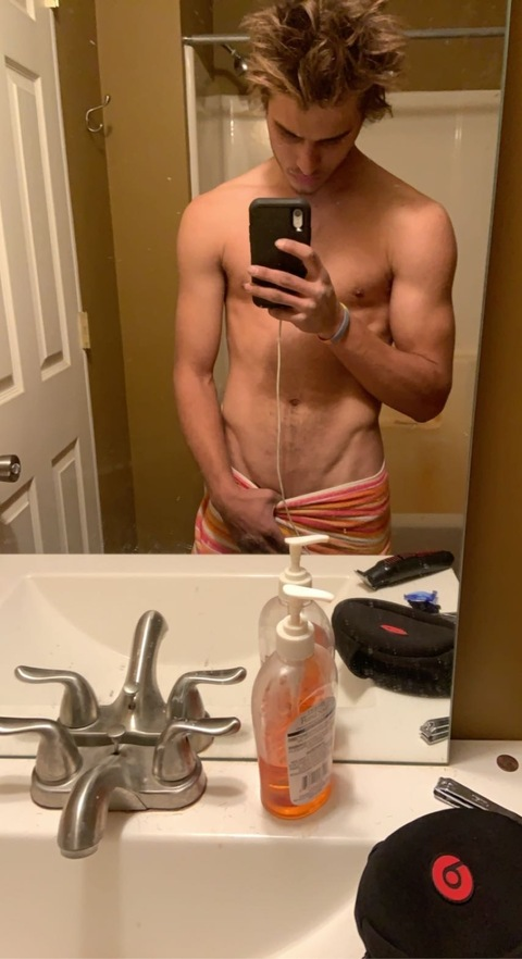 jrbsoccernut4 onlyfans leaked picture 2