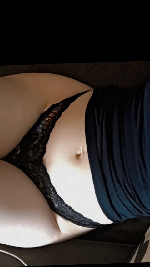 kaathrrynnnnn98 onlyfans leaked picture 1