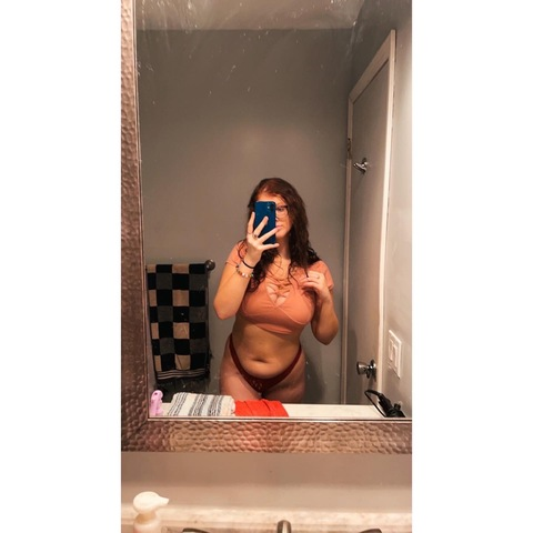 kelbaby20 onlyfans leaked picture 1