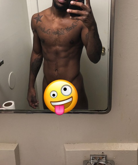 kingxvegasxxx onlyfans leaked picture 1