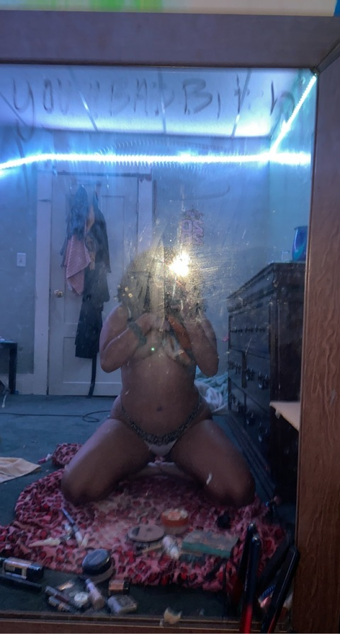 kyramoore1 onlyfans leaked picture 1