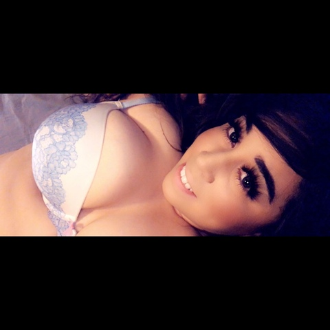 lacey.valentiine onlyfans leaked picture 1