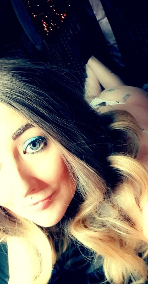 lady.freya666 onlyfans leaked picture 1