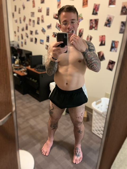 lilguylilshoes onlyfans leaked picture 2