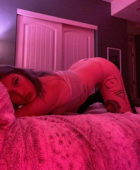 lilkittyjadee onlyfans leaked picture 1