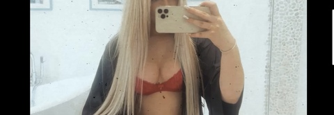 littleblondie01 onlyfans leaked picture 1