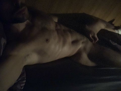 lukereddz onlyfans leaked picture 1