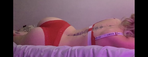 lush-luna onlyfans leaked picture 2